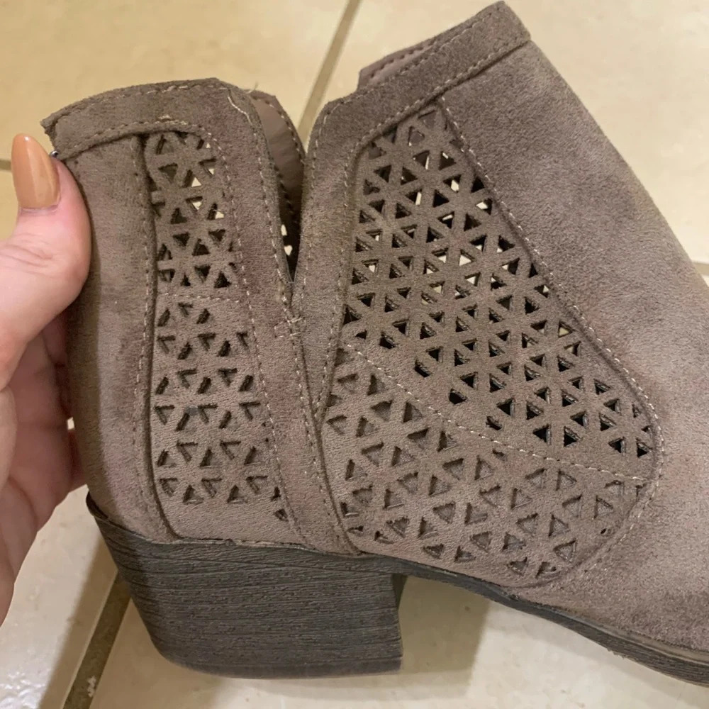 Madden Taupe Eyelet Booties - Picture 5 of 6